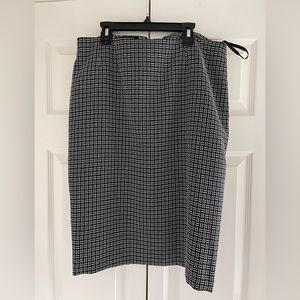 Women’s business skirt